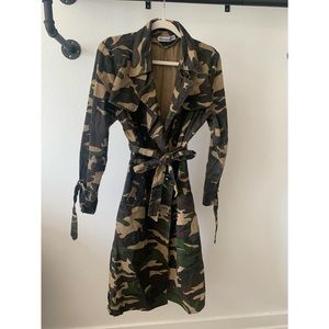 Camo long sleeve coat